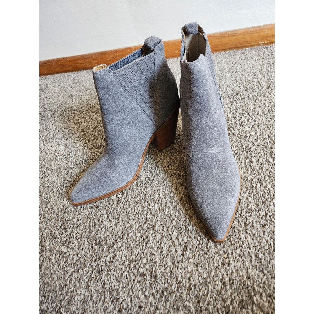 MARC FISHER GRADRI BOOTS size 8